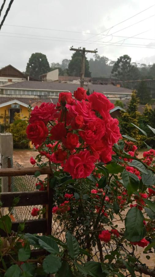Bela Joao E Maria Acomodação com café da manhã  Campos do Jordão